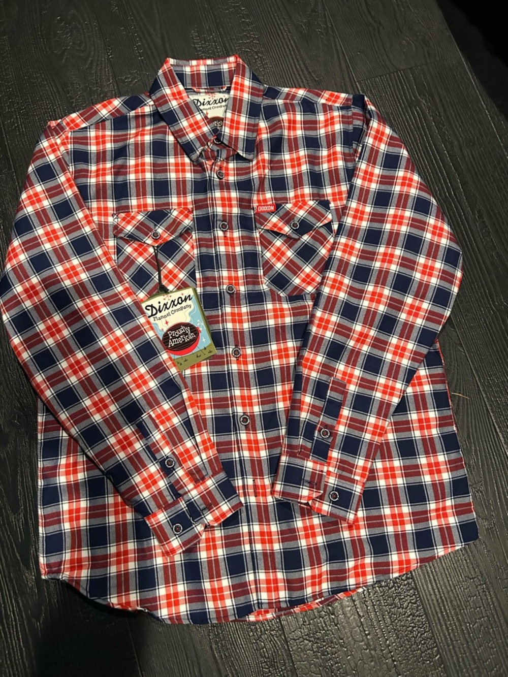 DIXXON proudly American NWT size large